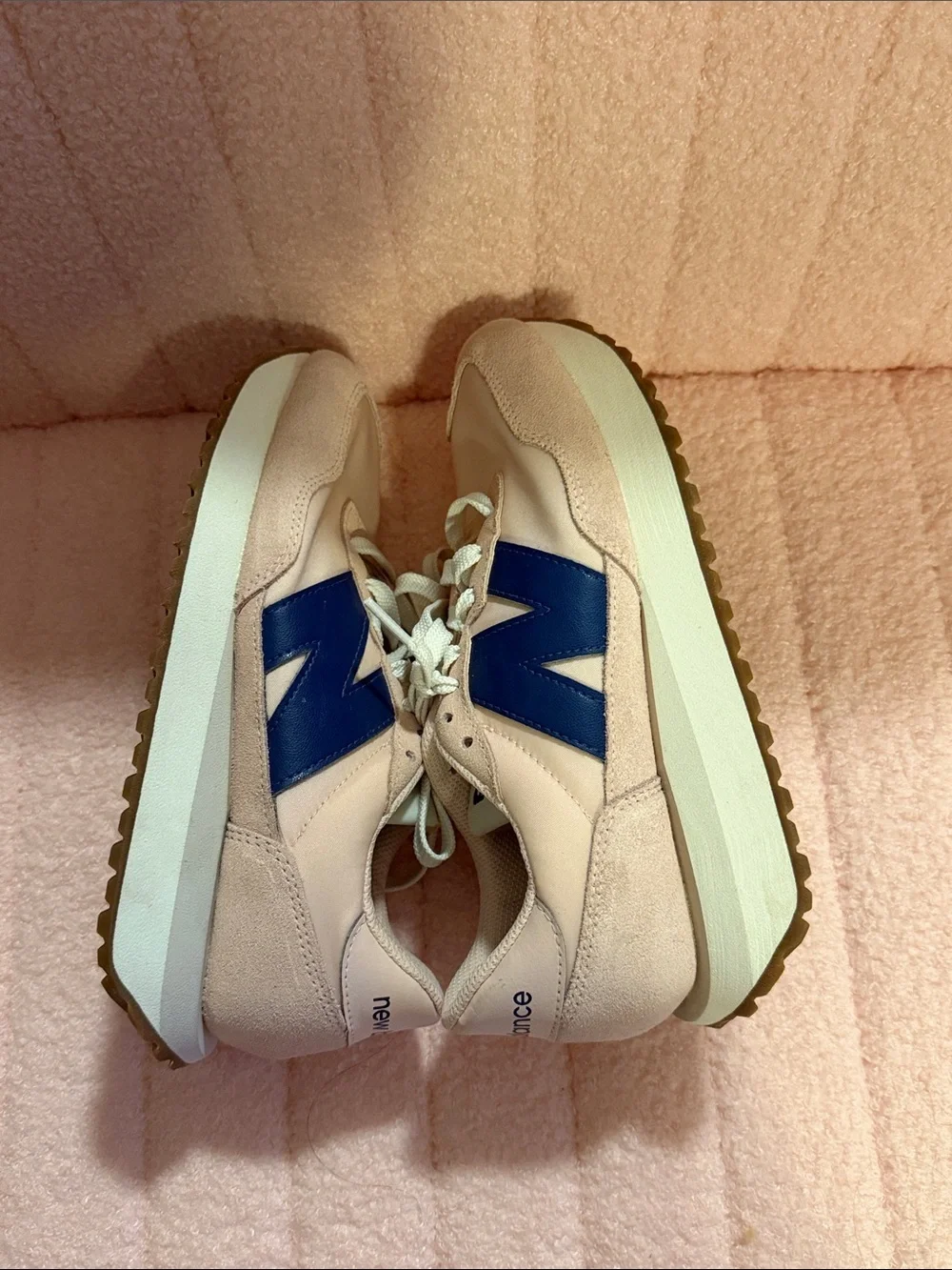 New Balance 237 in Pink Haze Size Womens 6.5